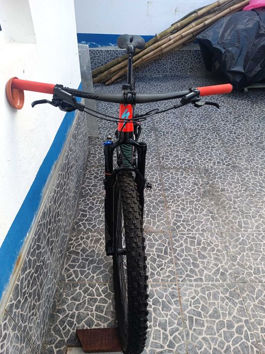 Specialized Epic Expert Carbon 29" – Full Suspension XC – Poucos Kms