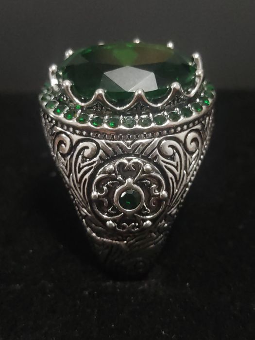 Anel Green King Vintage