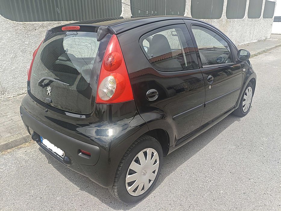 Peugeot 107 - 1.0 - A/C