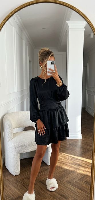 Czarna sukienka M Stan idealny