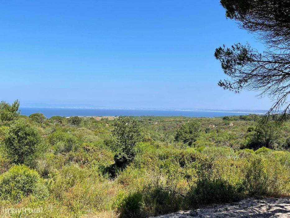 Plot of 25410 m² with stunning sea view, Foz Meco Beach, Sesimbra