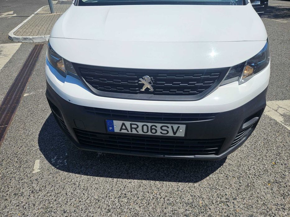 PEUGEOT PARTNER 1.5 HDI Premium Impecável
