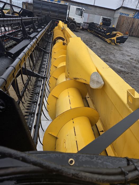 жатка New Holland 740 flex