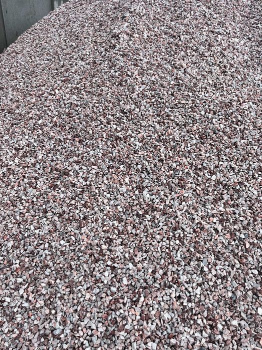 grys różowy, pink stone, kamień do ogrodu, kamień naturalny, kruszywo dekoracyjne