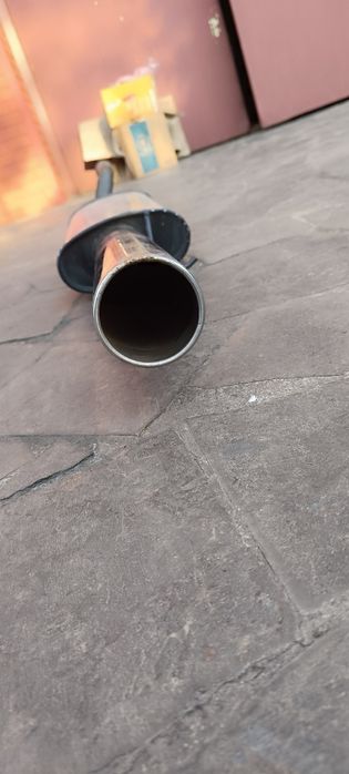 Продам прямоточну трубу ваз 2110