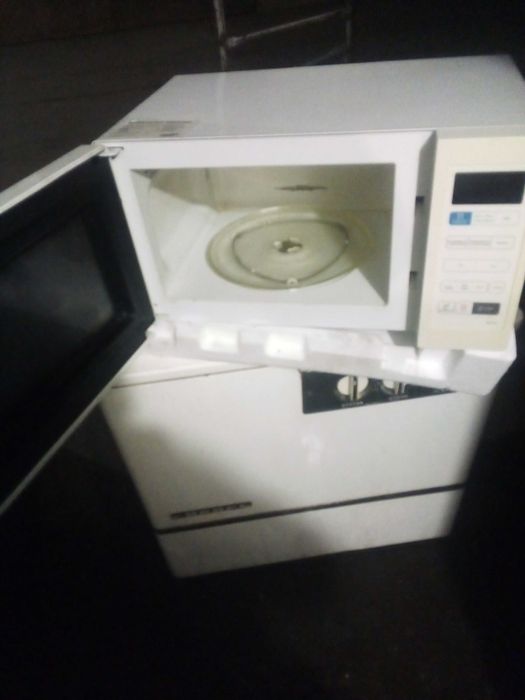 Продам  СВЧ  Samsung  и  LG