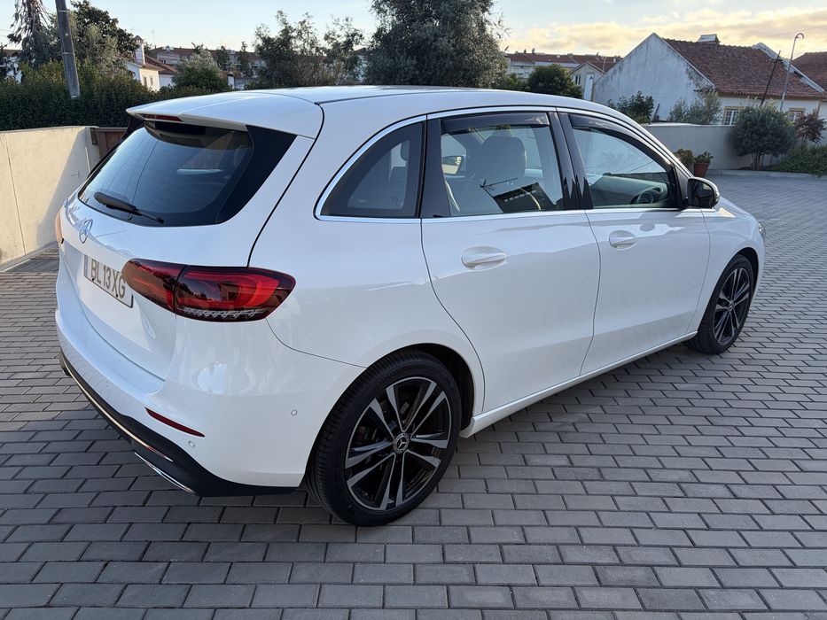 Mercedes Benz B180d