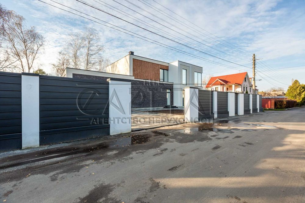Продаж / Будинок / вул. Лугова, Козин