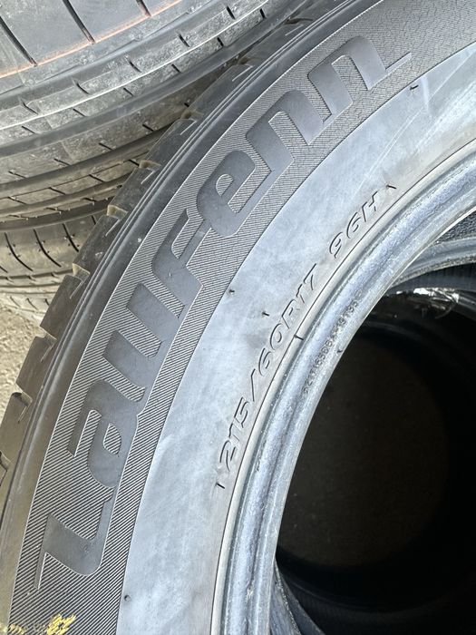 Шини 215 60 17 96H Laufenn G Fit EQ+ пара
