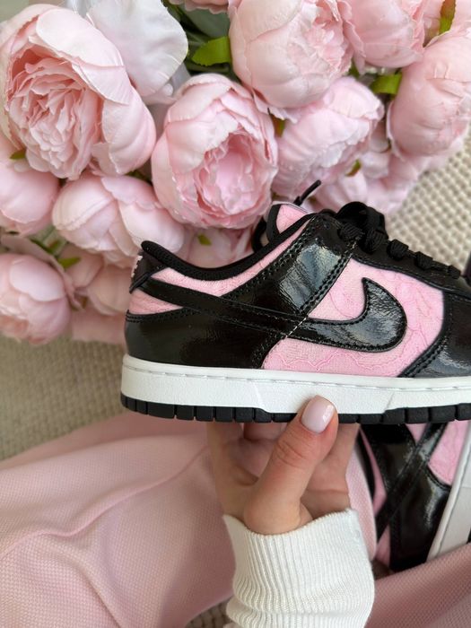 Nike SB Dunk Low Wmns Lace Pack Pink Black