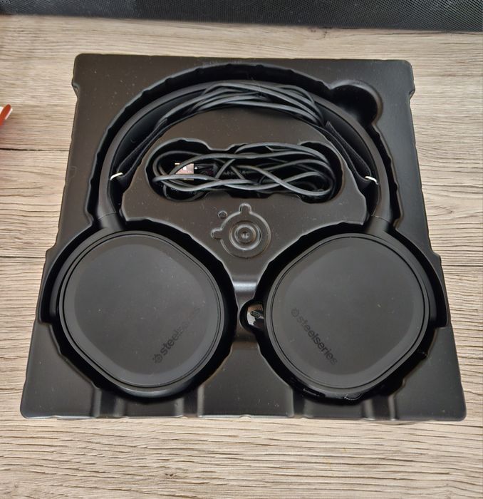 Słuchawki SteelSeries: Arctis 5