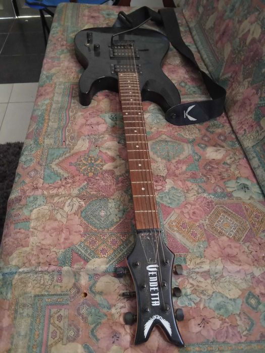 Guitarra elétrica Vendetta