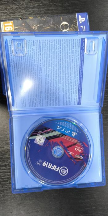 Code vein/FIFA 19 PlayStation 4