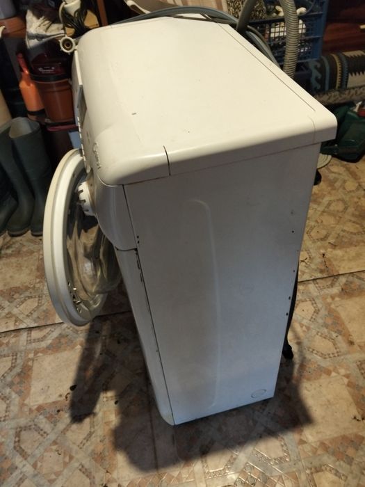 Продам пральну машину Канаді 4 кг розміром 85*60*38
