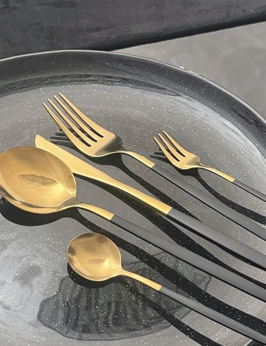 Zestaw eleganckich sztućców 30 sztuk sztućce  złote czarne