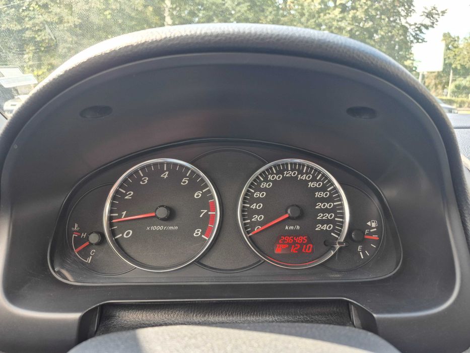 Авто Mazda 6 GG 2004