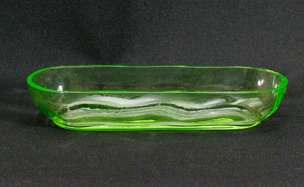 Блюдо сервировочное овальное глубокое