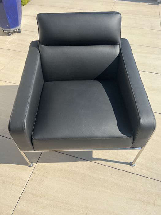 Fotel wzór Fritz Hansen Series 3300