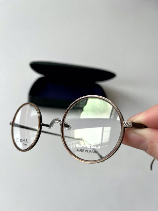 оправа японського бренду Digna