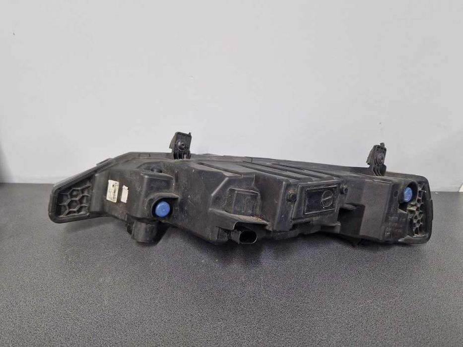Skoda Superb III 3 Lift 3V0 Światło Jazdy Dziennej Led Halogen