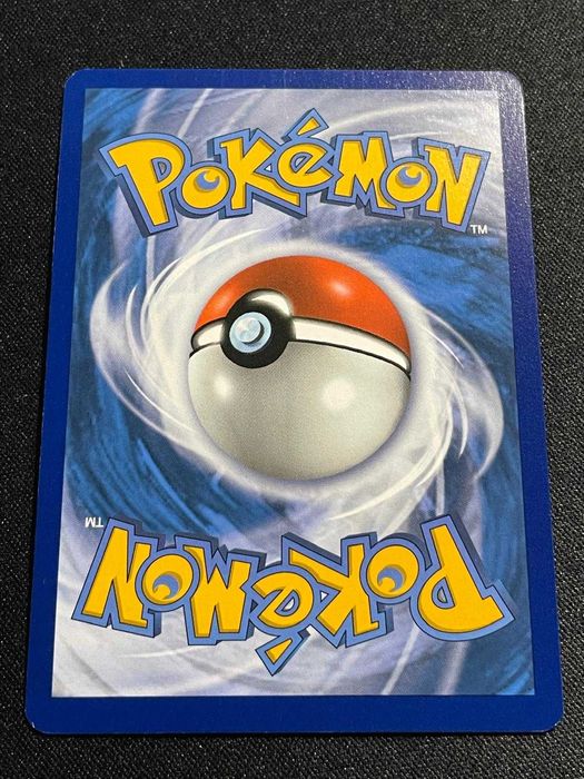 Carta Pokémon Sandile 107/185 Vivid Voltage