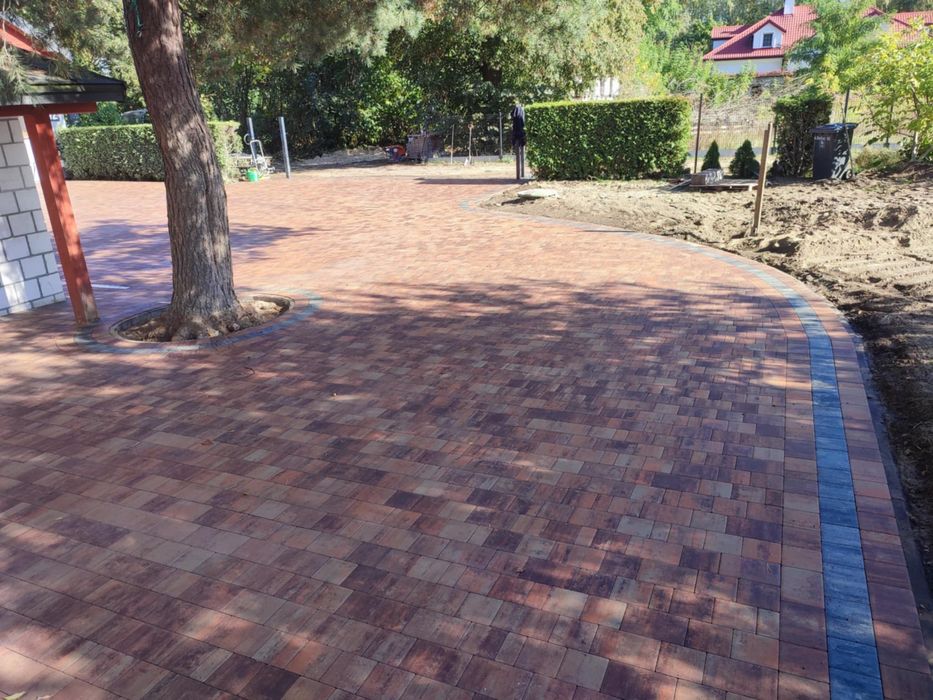 Układanie kostki brukowej