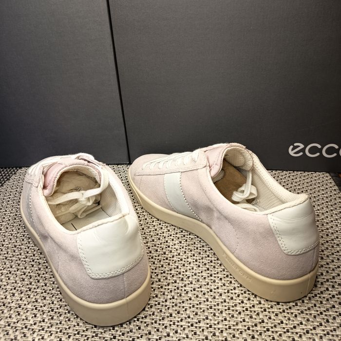 Брендові замшеві кеди Ecco Street Lite W