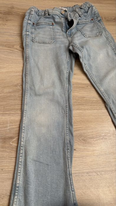 Джинси кльош Zara на дівчинку 10-11 років