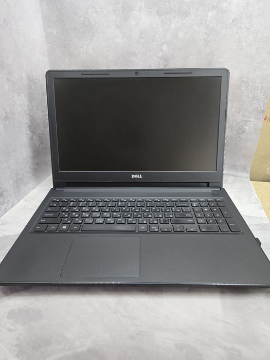 Ноутбук DELL Vostro 5100 15,6" Intel i5-7200U DDR4 24Gb SSD 1256Gb