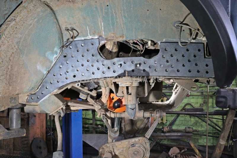 Підсилювачі / Усилители лонжеронів  передніх 3мм Нива  ВАЗ 2121-21217