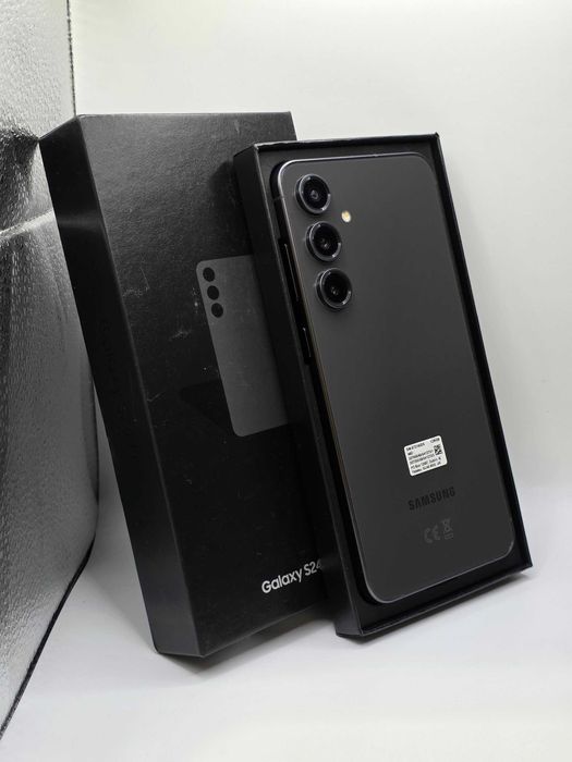 Samsung S24 FE 8/128 Європа