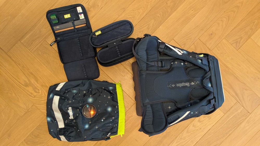 Tornister/Plecak Ergobag Cubo "Atmosbear" - Zestaw w idealnym stanie!