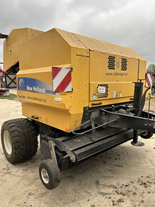 New holland br6090