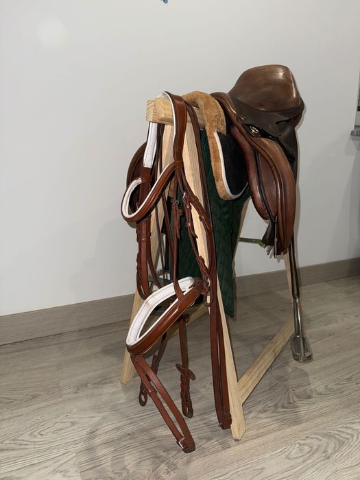 Conjunto de equitação (obstáculos)
