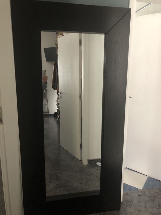 Espelho com Moldura Preta