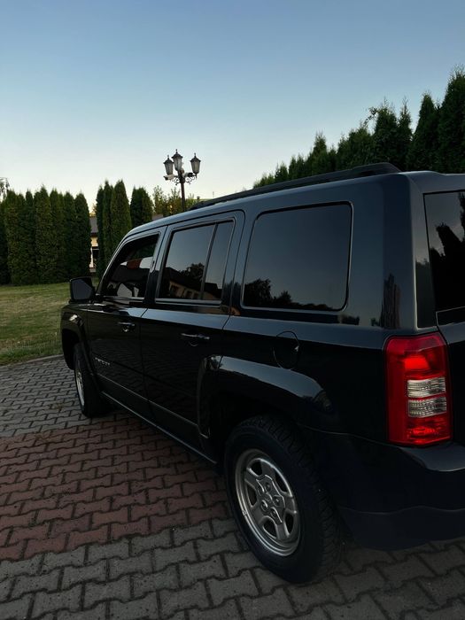 Продам jeep patriot