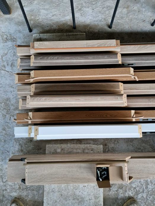 Ościeżnice - różne kolory