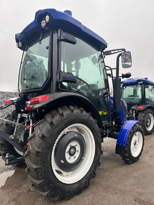 Мінітрактор RD-404С Forte з кабіною,  40 к.с,реверс, примус. Доставка