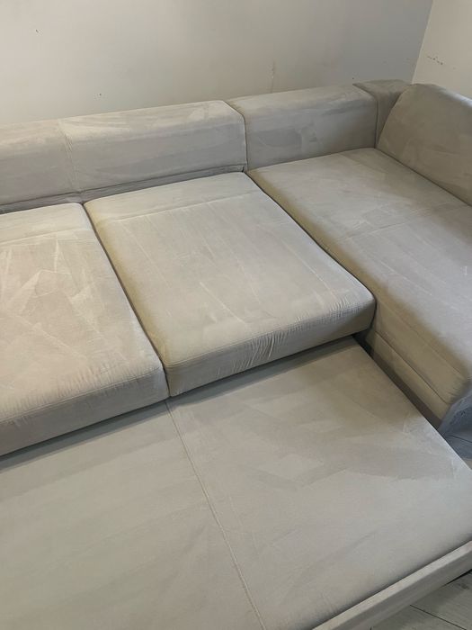 Хімчистка мʼяких меблів