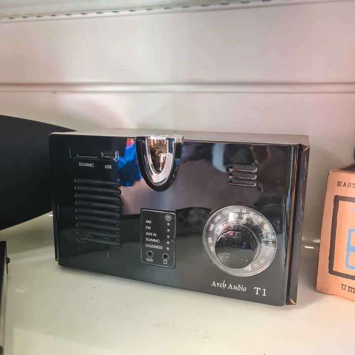 Rádio Arch Audio T1 – Válvula, AUX, USB, SD/MMC