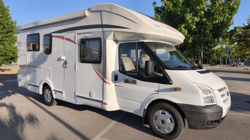 Autocaravana Cama Central