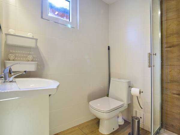 Cykady domki 6 osobowe, 7 minut do jeziora i centrum, klimatyzacja