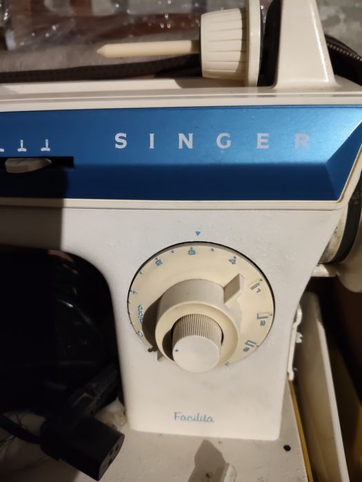 Máquina Costura SINGER