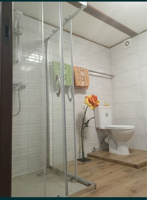 Без відкл СВІТЛА!ДокументиДвохкімнатна в новому 4 поверховому будинку!