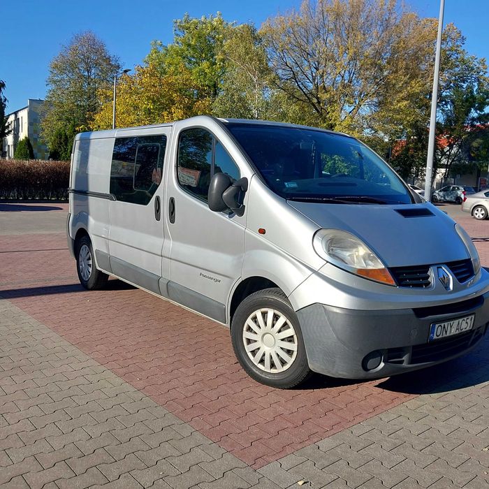 Trafic 2.0 DCI osobowy