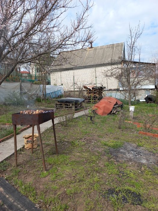 Продам дачний будиночок р-н Братського СТ Південне