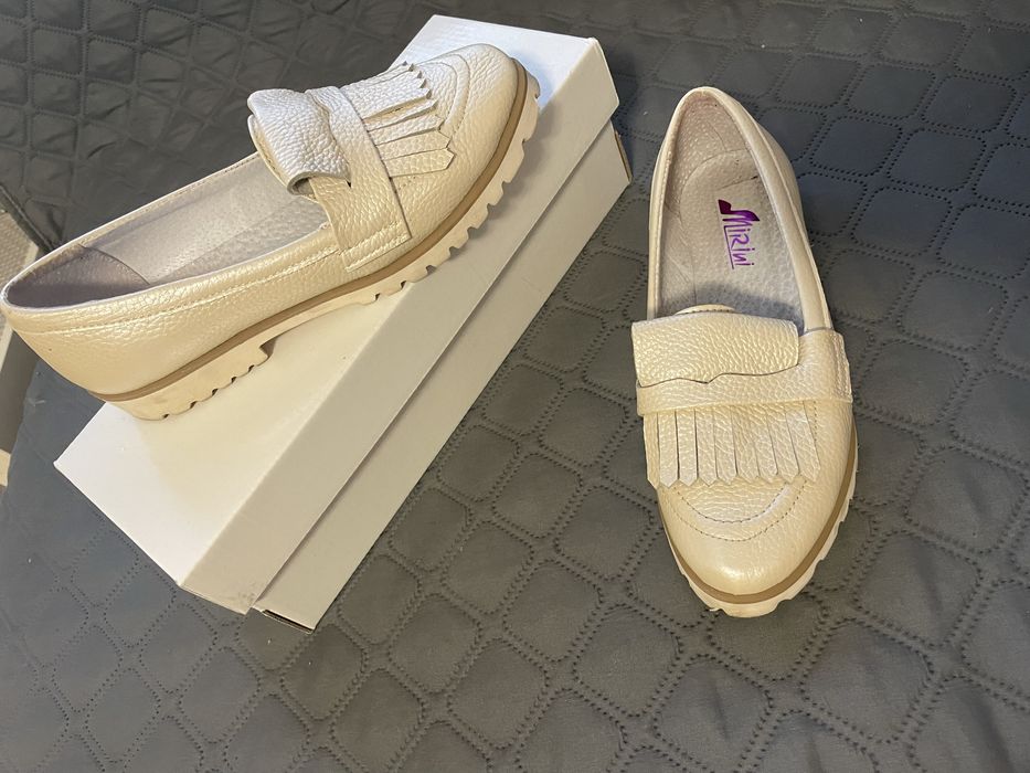 Шкіряні лофери