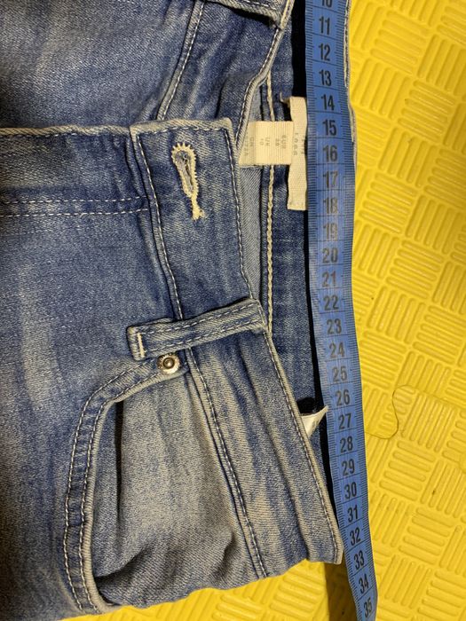 Джинсы H&M (размер М)