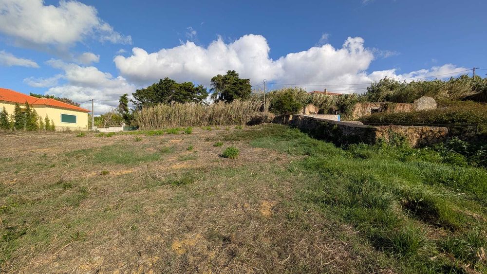 Terreno em rua da Cabeça da Mata