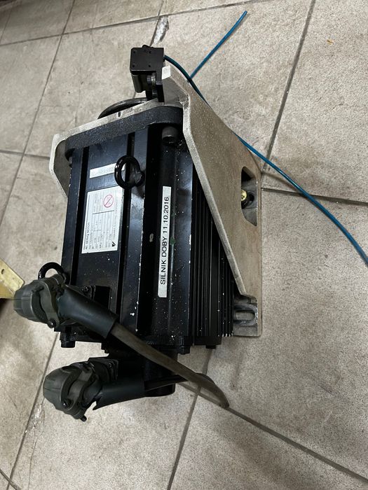 Serwosilnik YASKAWA 3.0kW AC Servo Motor USASEM-30AC1 | Sigma
